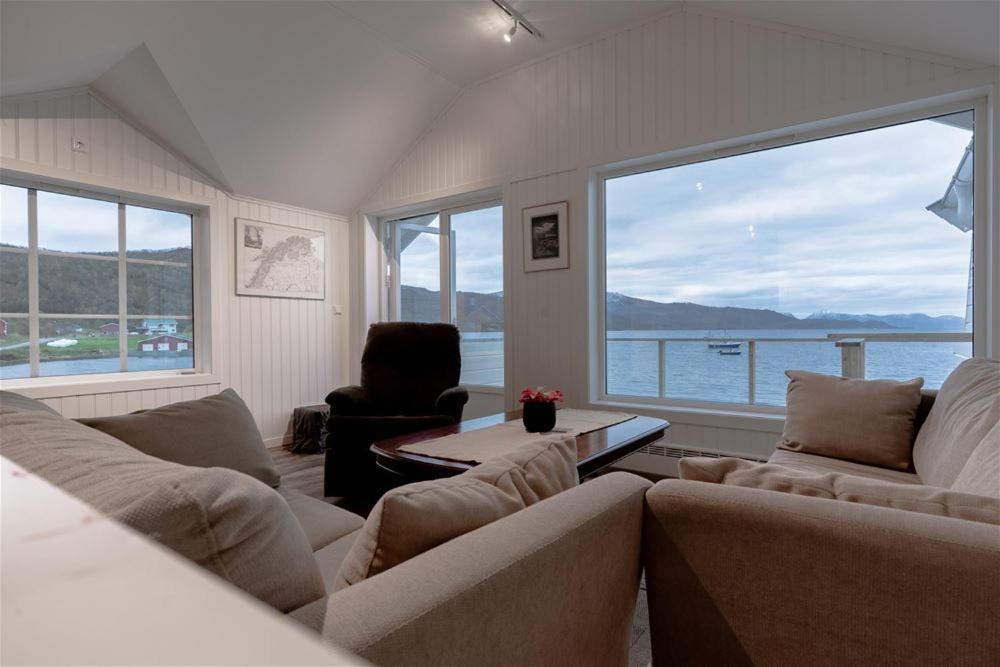 Camp Aurora Villa Karlsøy Buitenkant foto